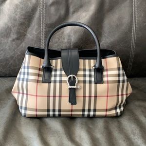 Authentic Burberry Purse